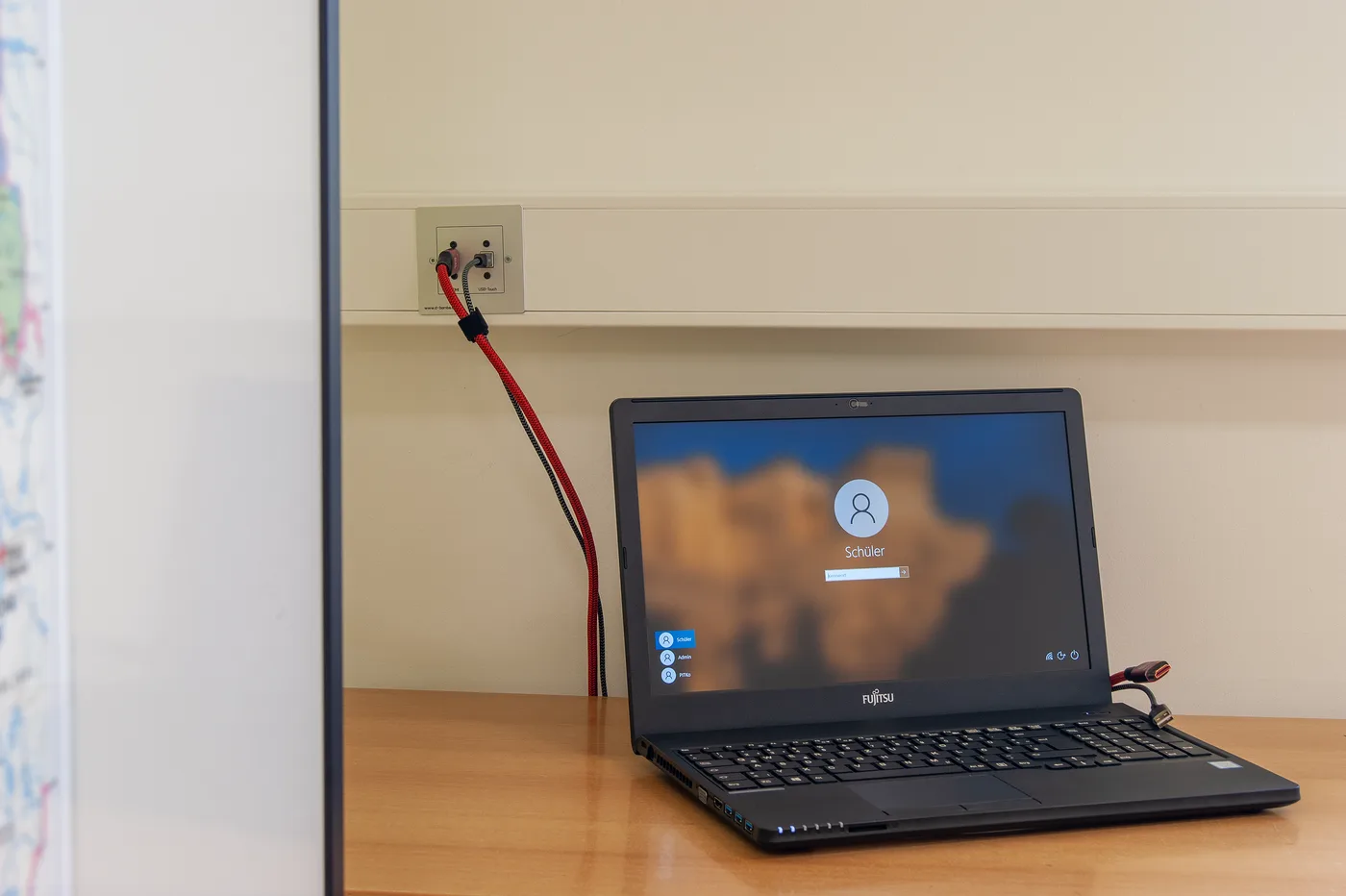 Anschlussfeld im verbauten Zustand